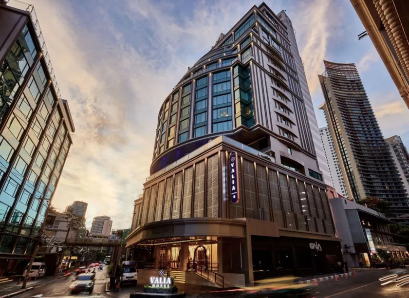 Valia Hotel Bangkok - Image 1