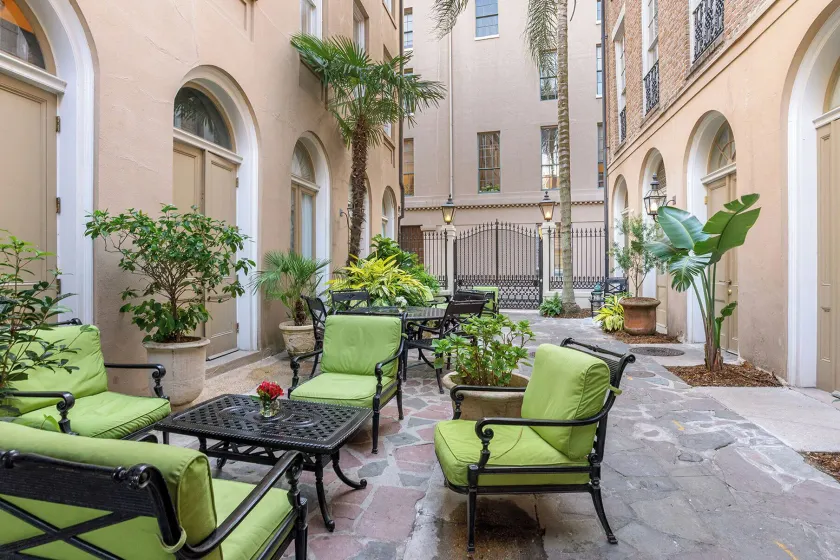 voco St James Hotel by IHG - Image 1