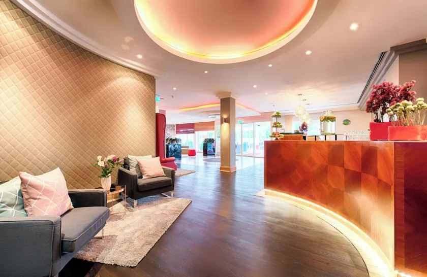 Leonardo Hotel Heidelberg - Lobby