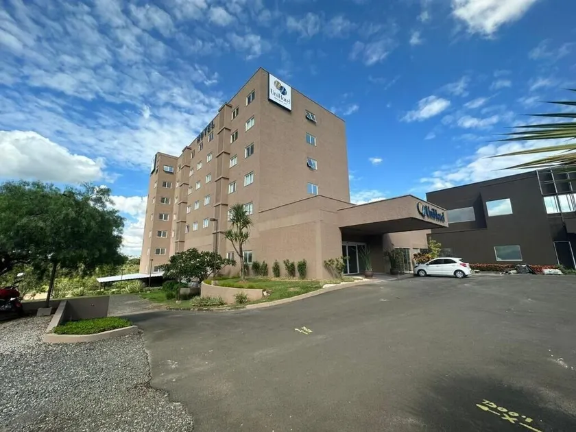 UniHotel Salto - Image 1