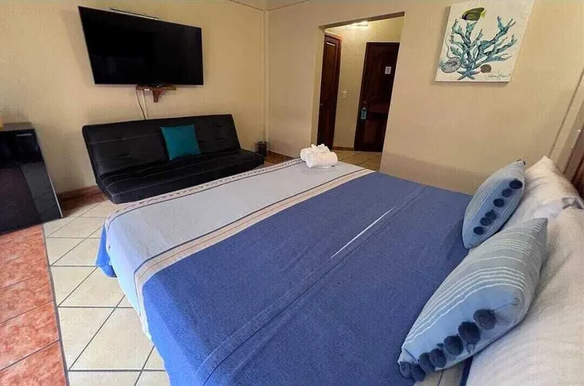 HOTEL EL CORAL - Image 1