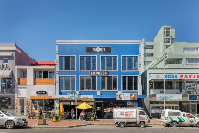 Inn & Out Express Sea Point - Image 1