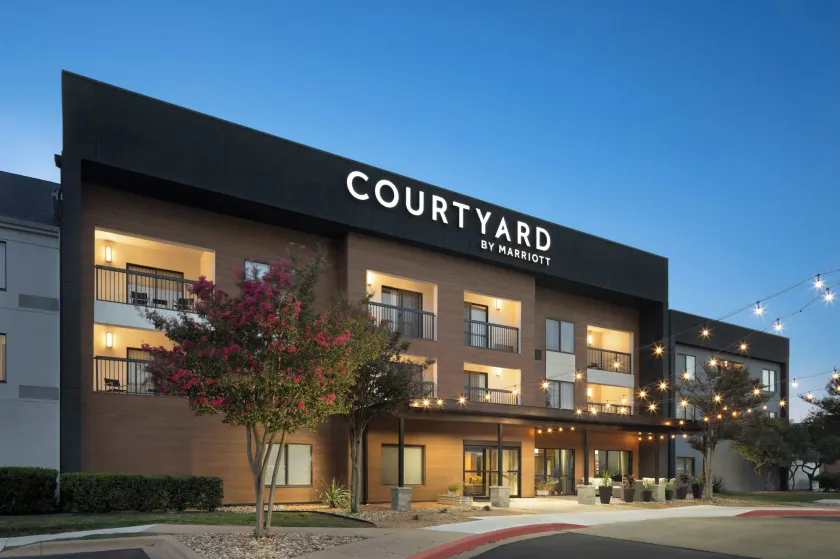 Courtyard by Marriott- Austin Round Rock - Image 1