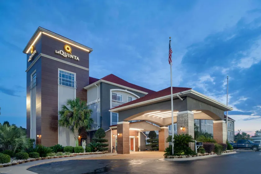 La Quinta by Wyndham Prattville - Image 1