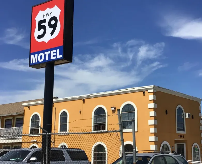Hwy 59 Motel Laredo Medical Center - Image 1