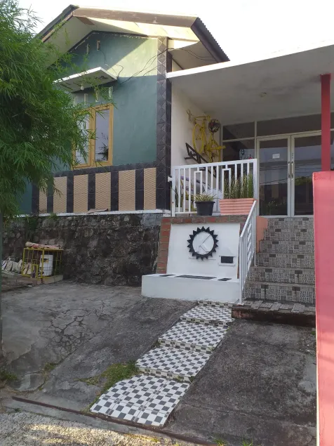 Kenangan Guest House - Image 1