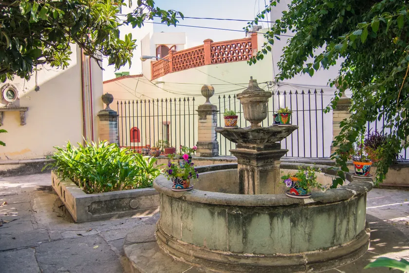 Casa Lupita Hostel - Image 1