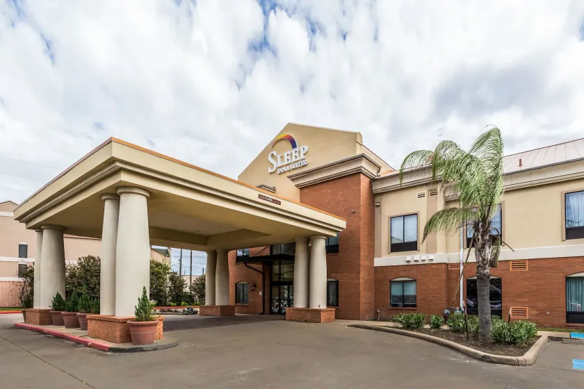 Sleep Inn & Suites Stafford - Sugarland - Image 1