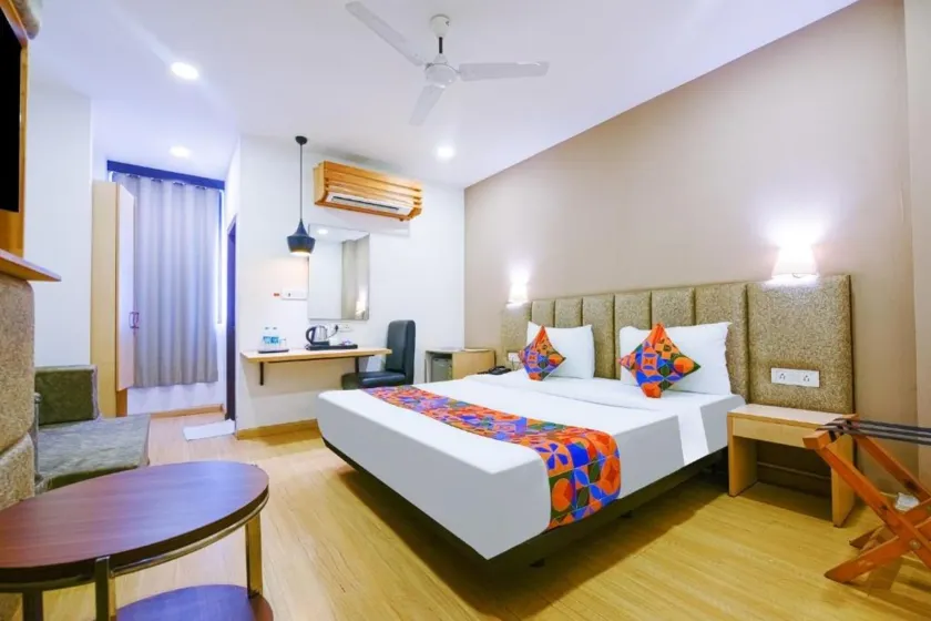 FabHotel The Residency 44 Noida - Image 1