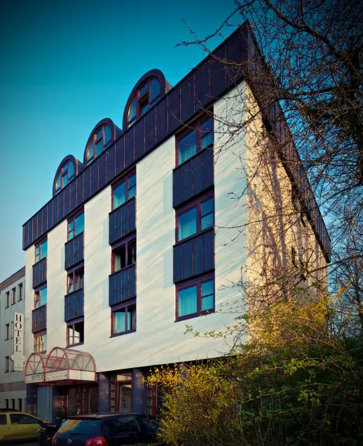 Hotel am Schloss Broich - Image 1
