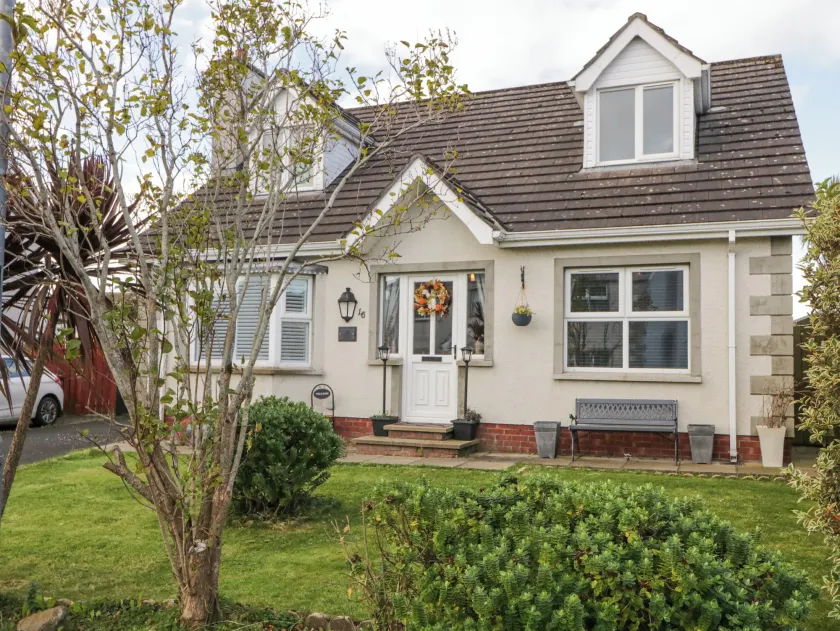16 Whitehall Place - Image 1