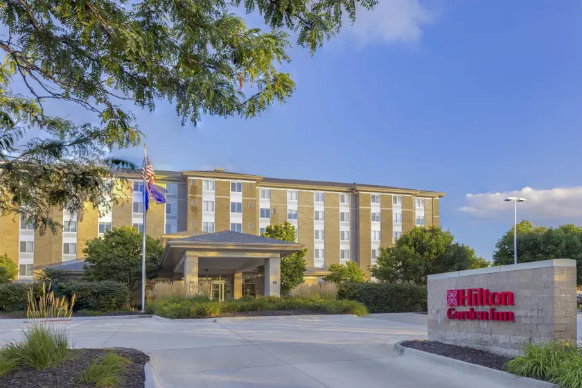 Hilton Garden Inn Des Moines/Urbandale - Image 1