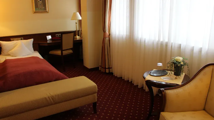 Landhotel Zum Hessenpark - Image 1