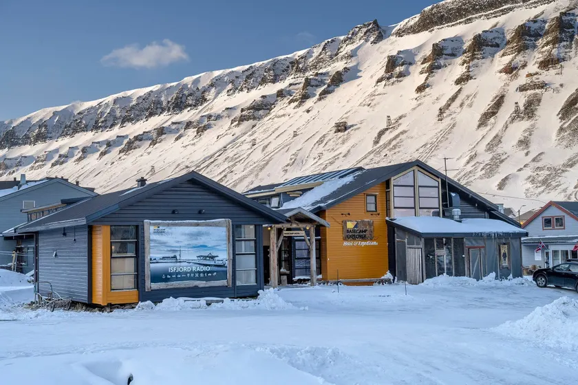 Basecamp Spitsbergen Hotel - Image 1