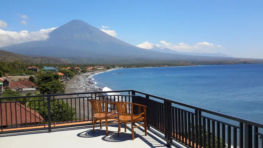 Amed Beach Villa - Image 1