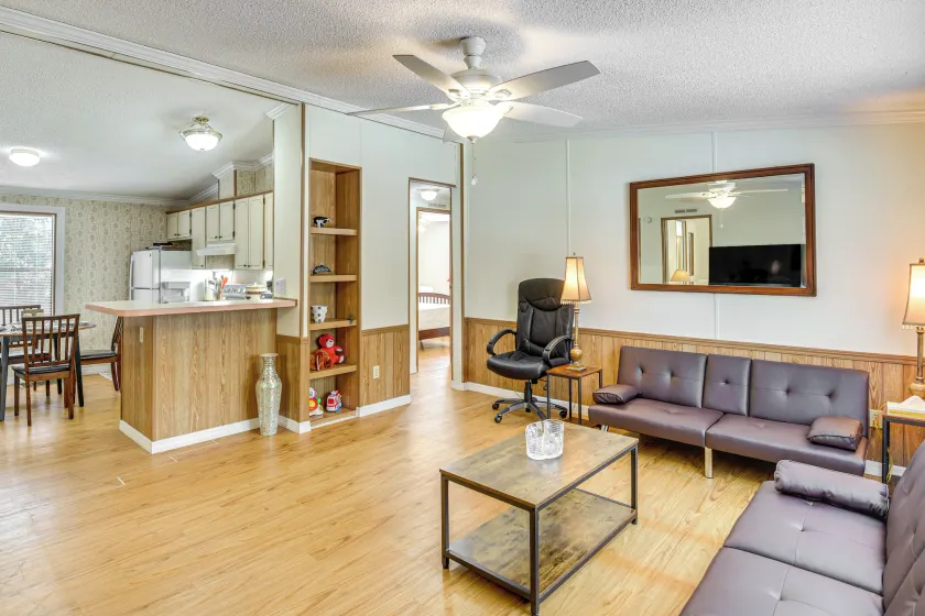 Crescent City Home w/ Charcoal Grill: Near 3 Lakes - Image 1