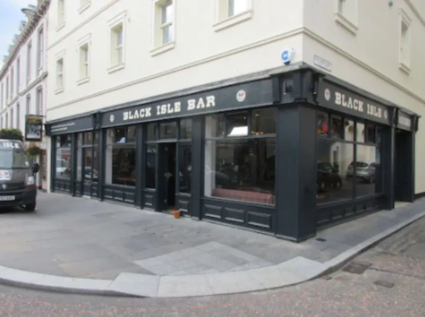 Black Isle Bar & Rooms - Image 1