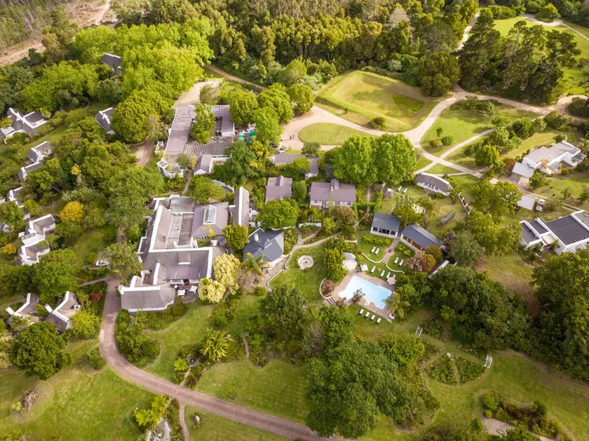 Hunter's Country House - Image 1