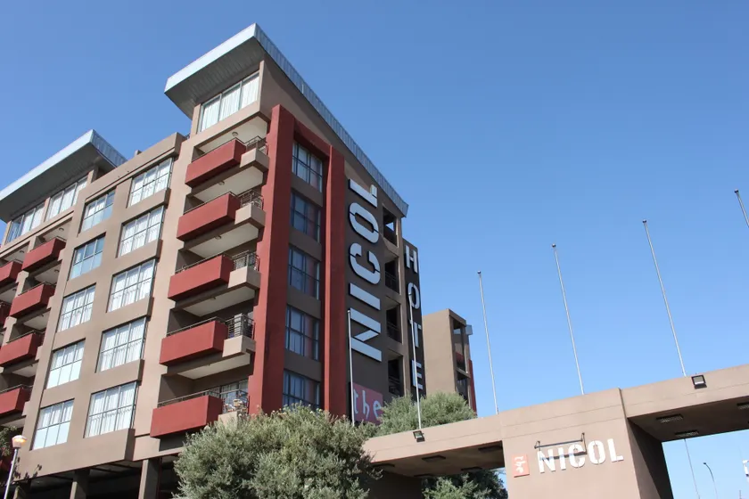 The Nicol Hotel and Apartments - Image 1