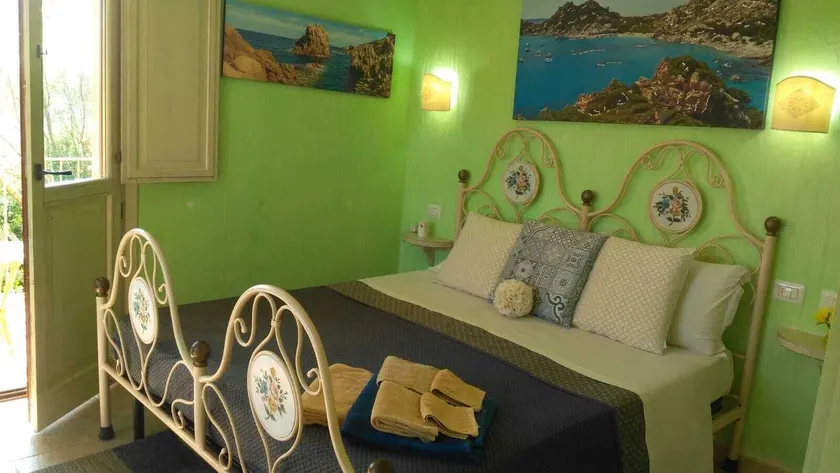 Antica Isola - Image 1