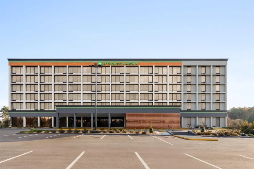 Wyndham Garden Atlanta Airport - Image 1