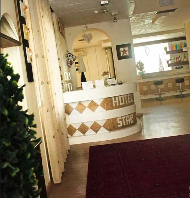 Hotel Star - Image 1