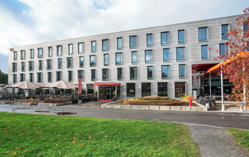 Thon Hotel Ullevaal Stadion - Image 1