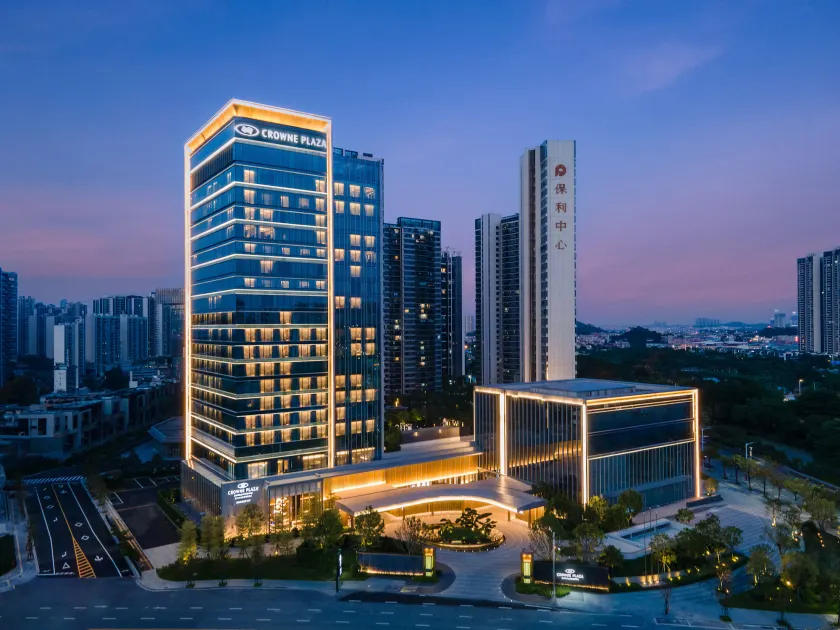 Crowne Plaza Jiangmen Binjiang by IHG - Image 1