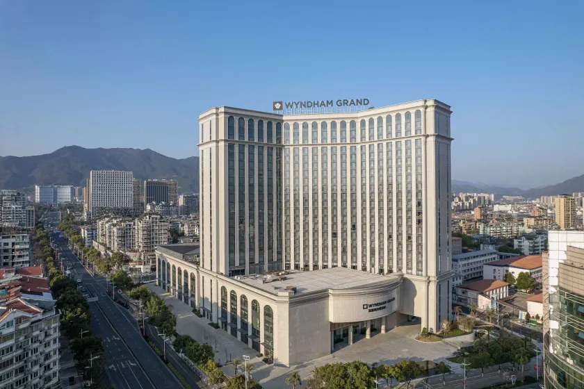 Wyndham Grand Lishui Downtown - Image 1