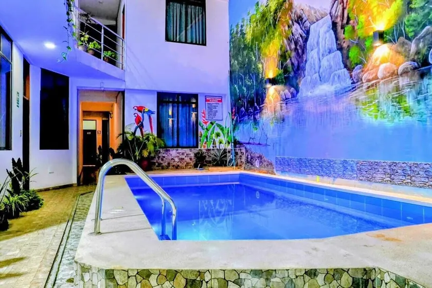 Hotel Sueño Tropical - Image 1