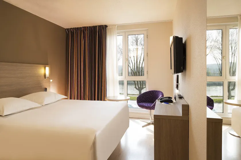 Hôtel Escale Oceania Orléans - Image 1