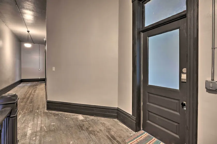 Downtown Cherokee Iowa Vacation Rental - Interior