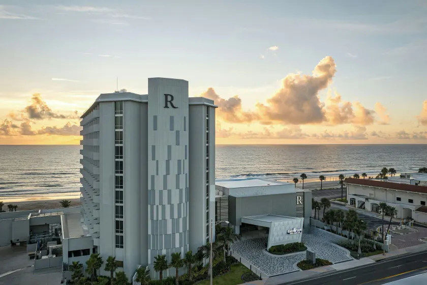 Renaissance Daytona Beach Oceanfront Hotel - Image 1