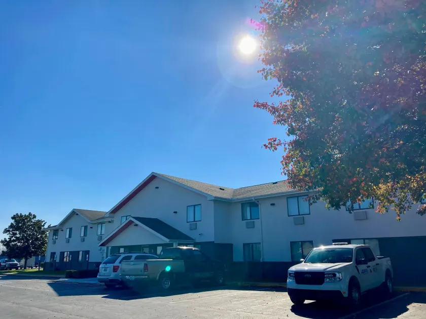 Super 8 by Wyndham Maysville KY - Image 1