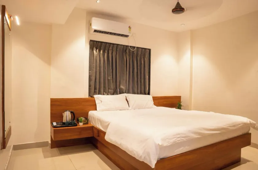 Majestic Inn - Chambre