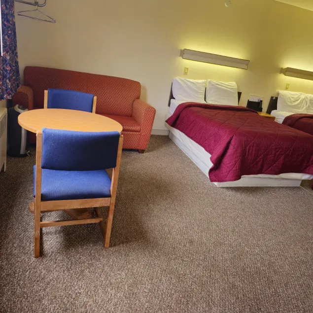 Home Motel Abbotsford - Image 1