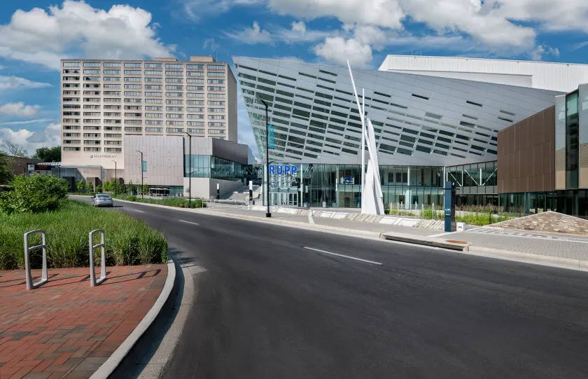 Hyatt Regency Lexington - Image 1