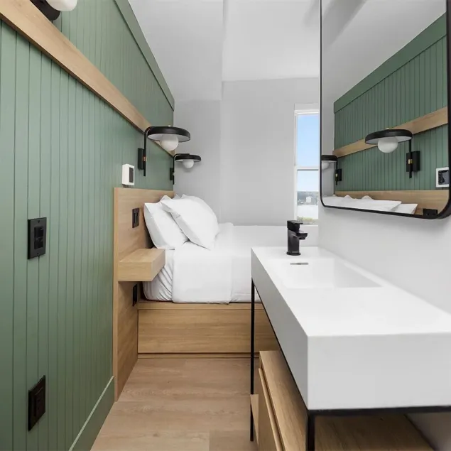 Riverside Tower Hotel - Chambre