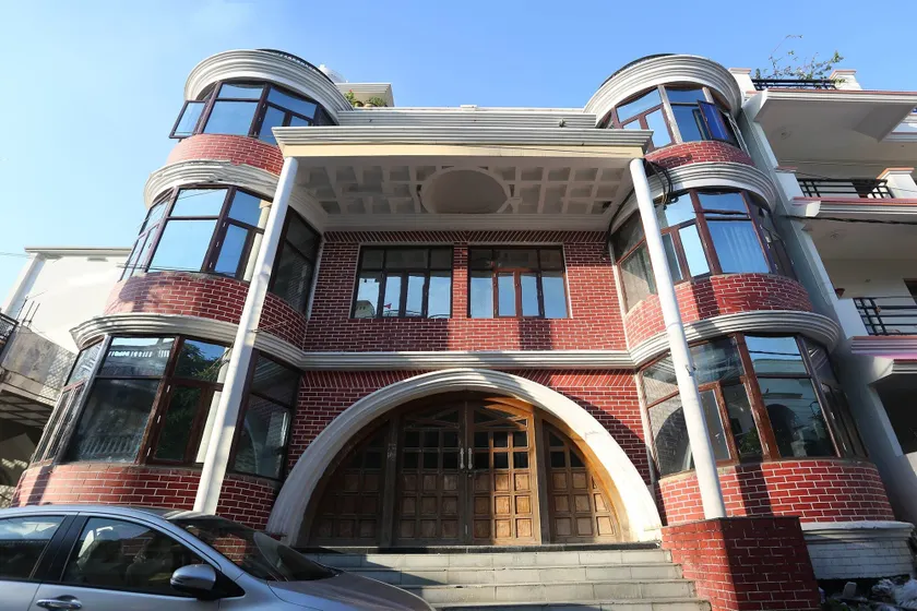 Hotel O Tulip Inn - Image 1