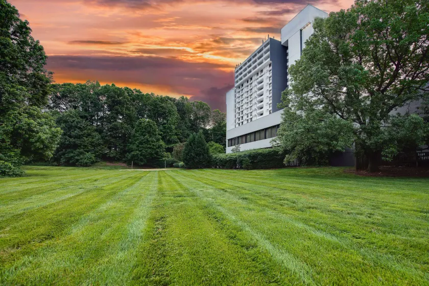 Sonesta Charlotte Executive Park - Image 1
