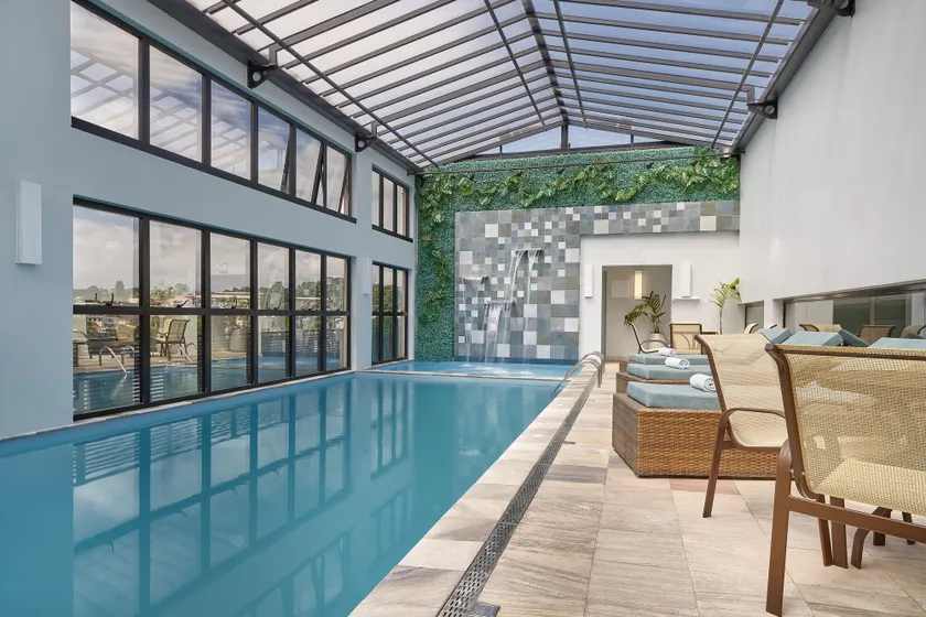 Lefel Hotel - Image 1