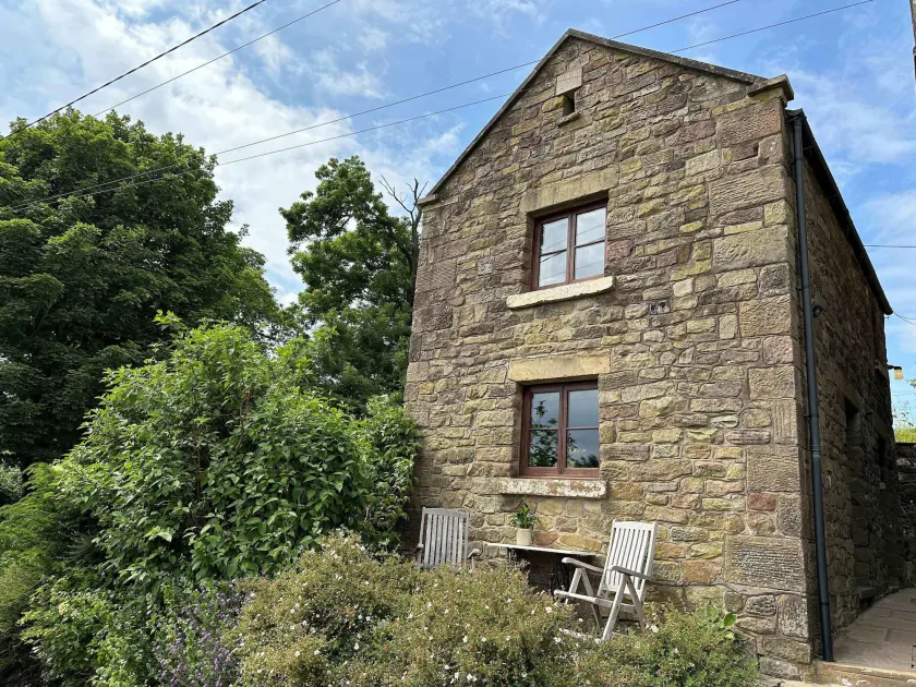 Old Post Office Barn - Image 1