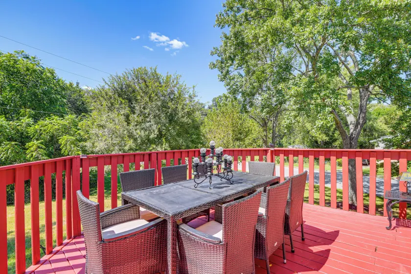 Global Staycation! Scenic Pikesville Family Home - Image 1