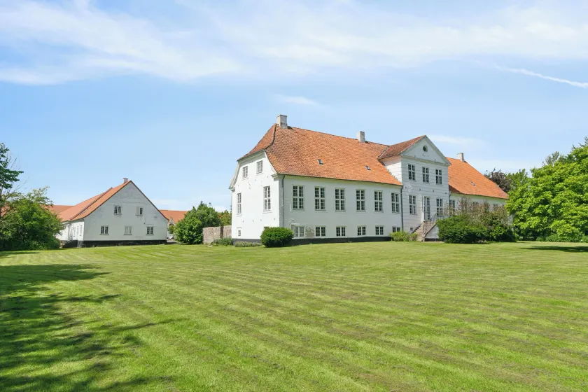 Hindemae Estate For Holidays And Events - Image 1