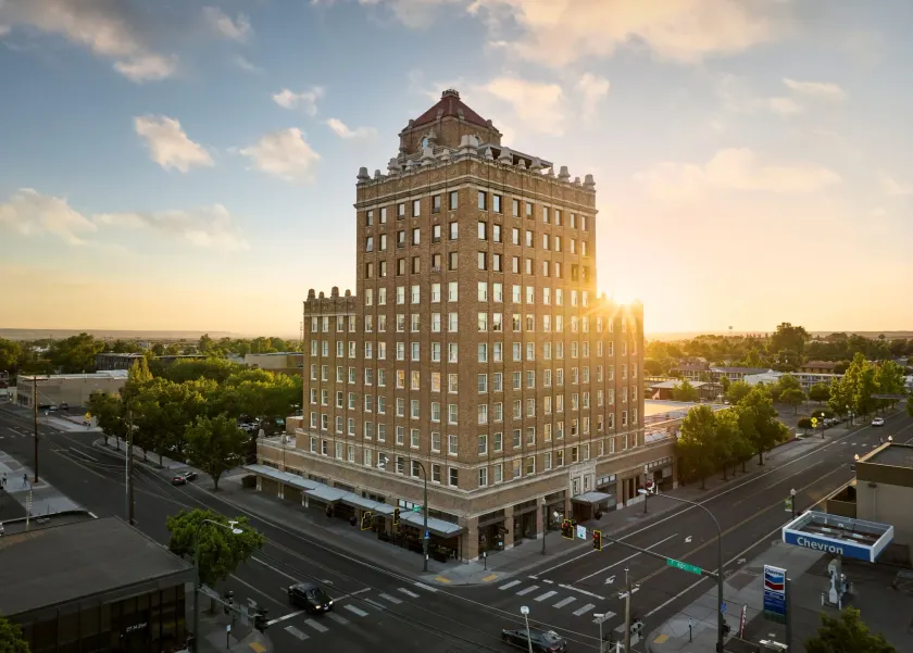 Marcus Whitman Hotel - Image 1
