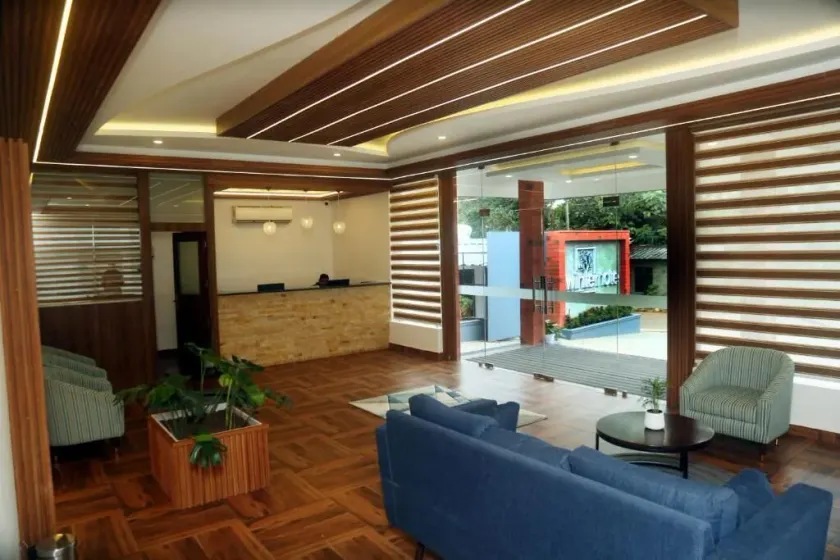 Winter Note Resorts - Lobby