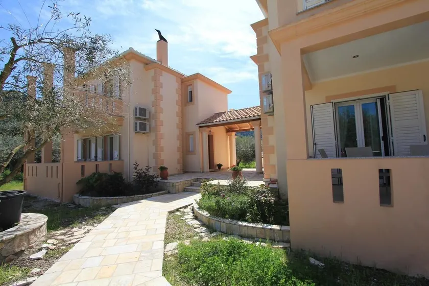 Villa Agrilida - Image 1