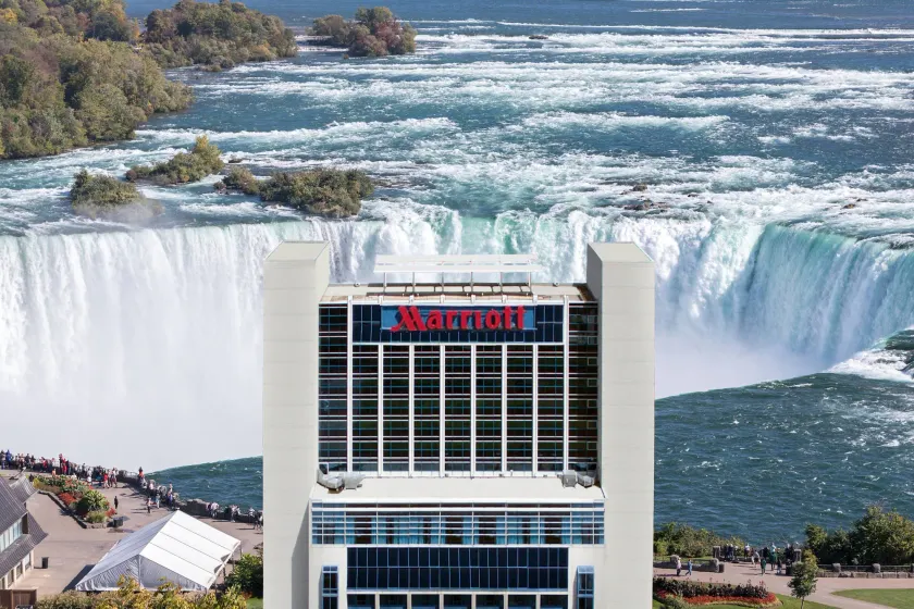 Niagara Falls Marriott on the Falls - Image 1