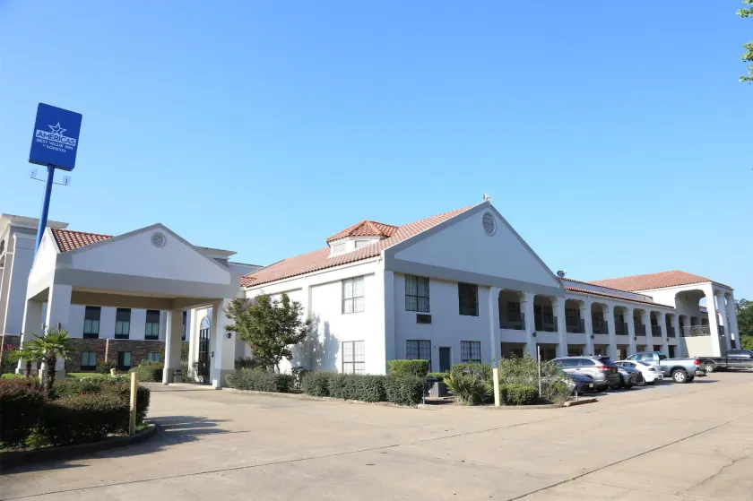 Americas Best Value Inn Monroe - Image 1