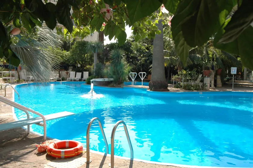 Reginna Palace Hotel - Image 1